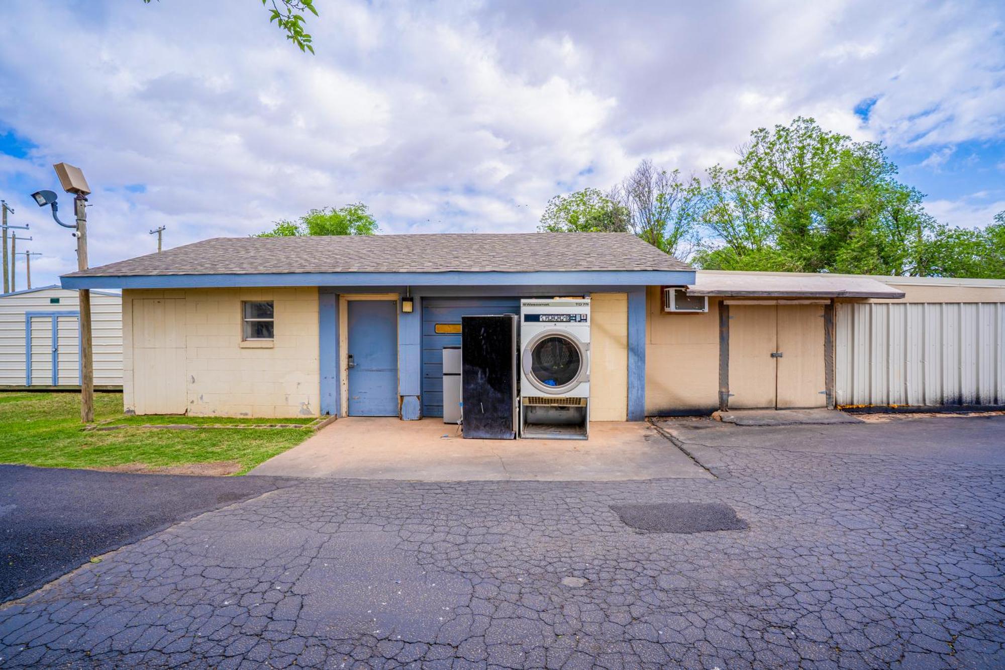 Purple Sage By Oyo Snyder Tx Motel Exterior photo